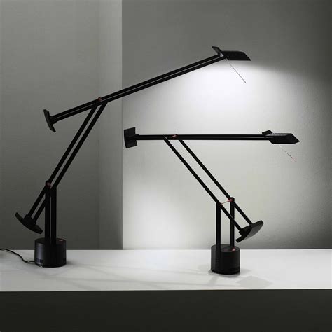 lamp artemide|TIZIO Table .